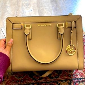Michael Kors Beige handbag